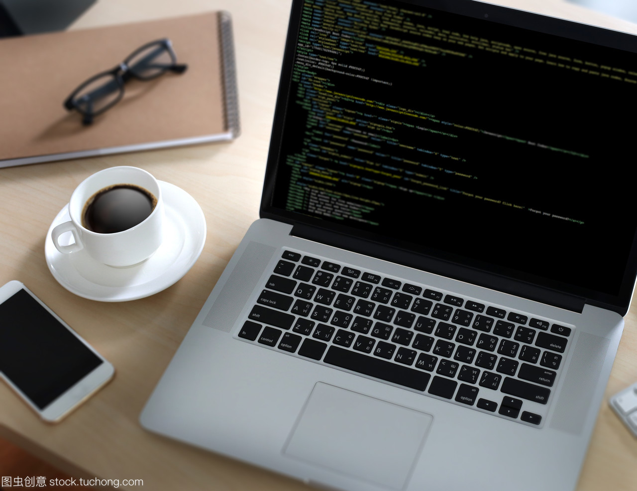 工作笔记本计算机移动应用软件的开发团队与软件技术开发